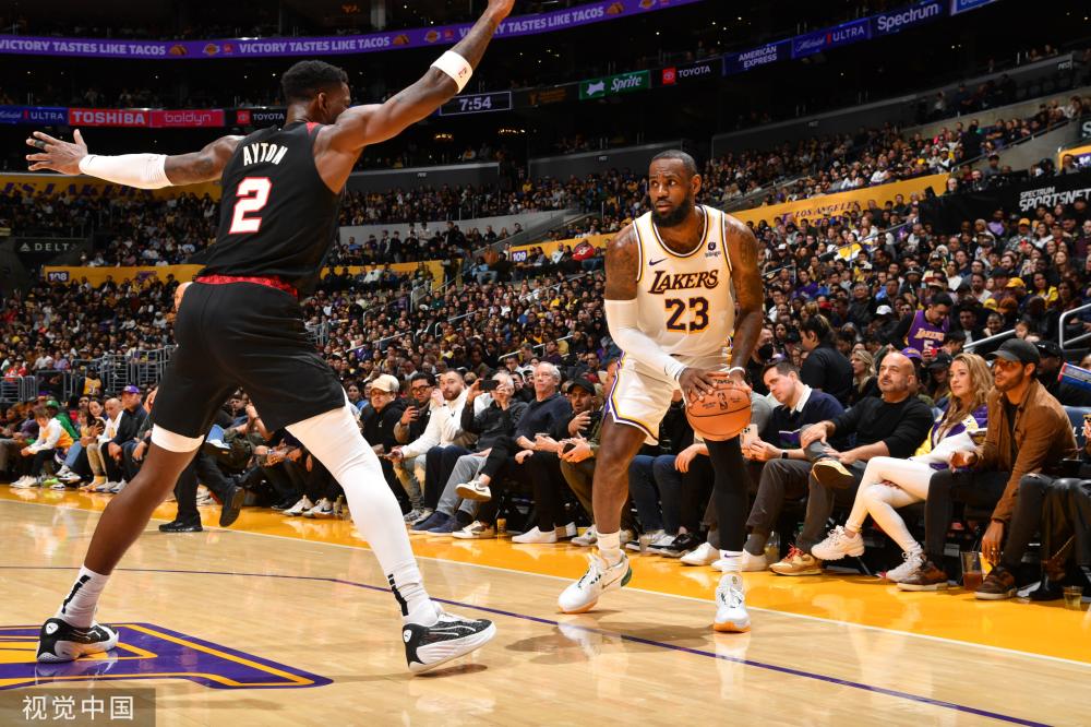 的单场表现 的单场表现